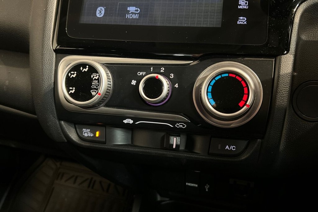 Used Honda Jazz 2016 for sale - 77241648: Photo 17