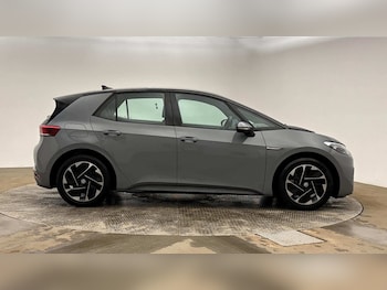 Used Volkswagen ID.3 2023 for sale - 78358570: Photo