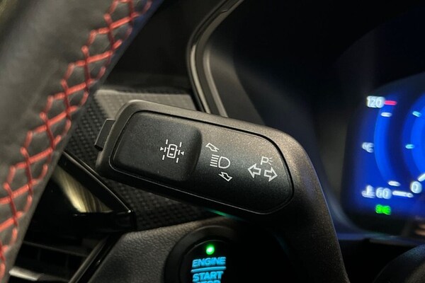 Used Ford Kuga 2021 for sale - 76250190: Photo 30