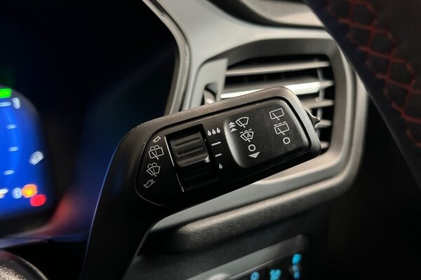 Used Ford Kuga 2021 for sale - 76250190: Photo 31