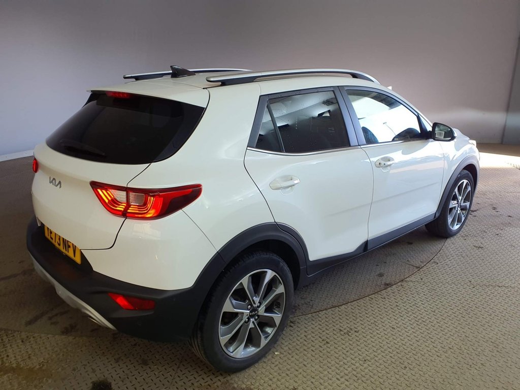Used Kia Stonic 2023 for sale - 77966697: Photo 4