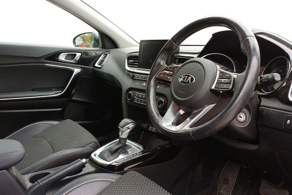 Used Kia Ceed 2019 for sale - 76210781: Photo 9