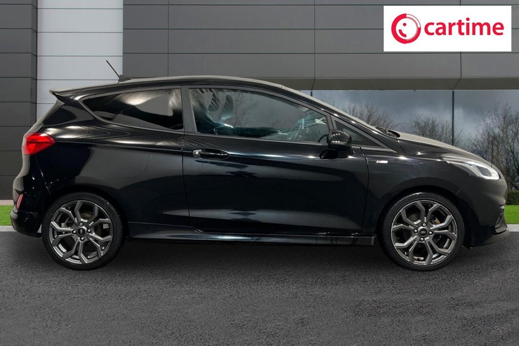 Used Ford Fiesta 2019 for sale - 76559168: Photo 2