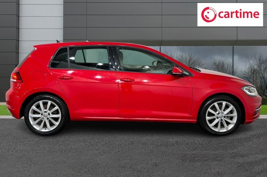 Used Volkswagen Golf 2019 for sale - 77480199: Photo 2