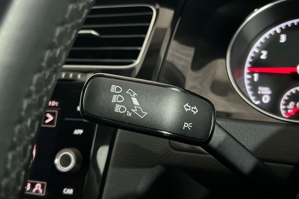 Used Volkswagen Golf 2019 for sale - 77480199: Photo 25