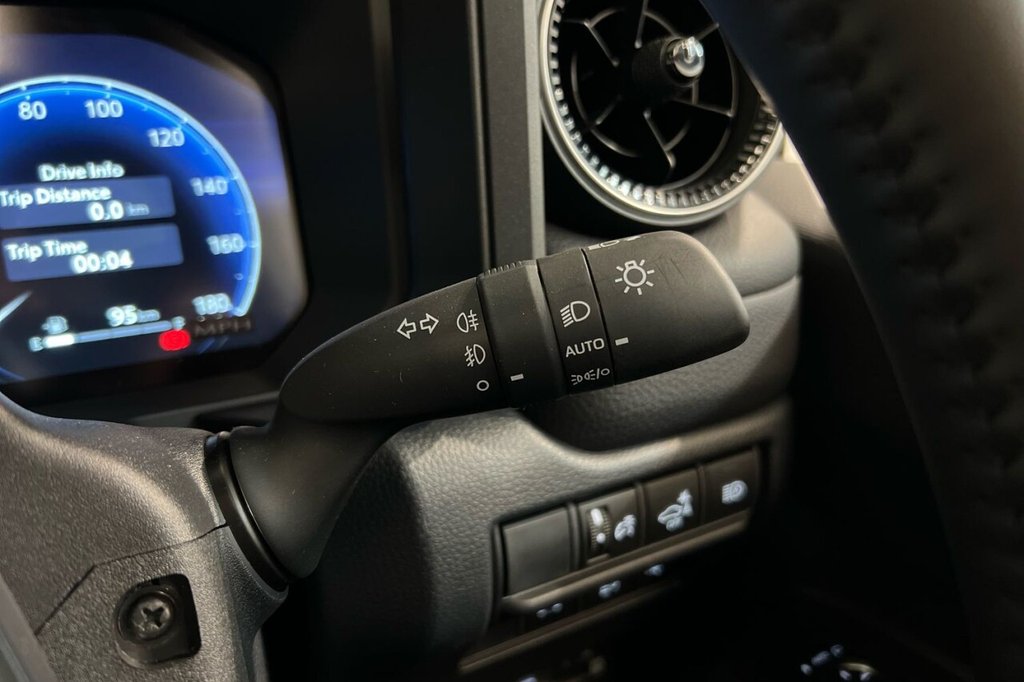 Used Toyota Land Cruiser 2025 for sale - 77427915: Photo 32