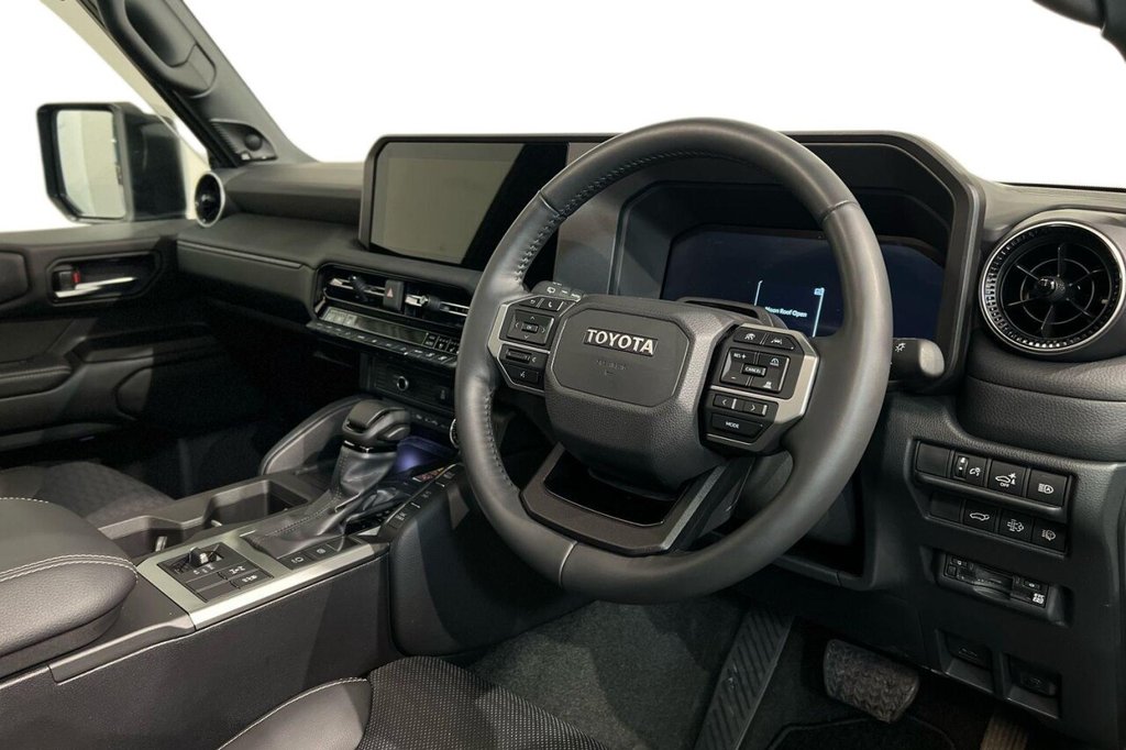 Used Toyota Land Cruiser 2025 for sale - 77427915: Photo 9