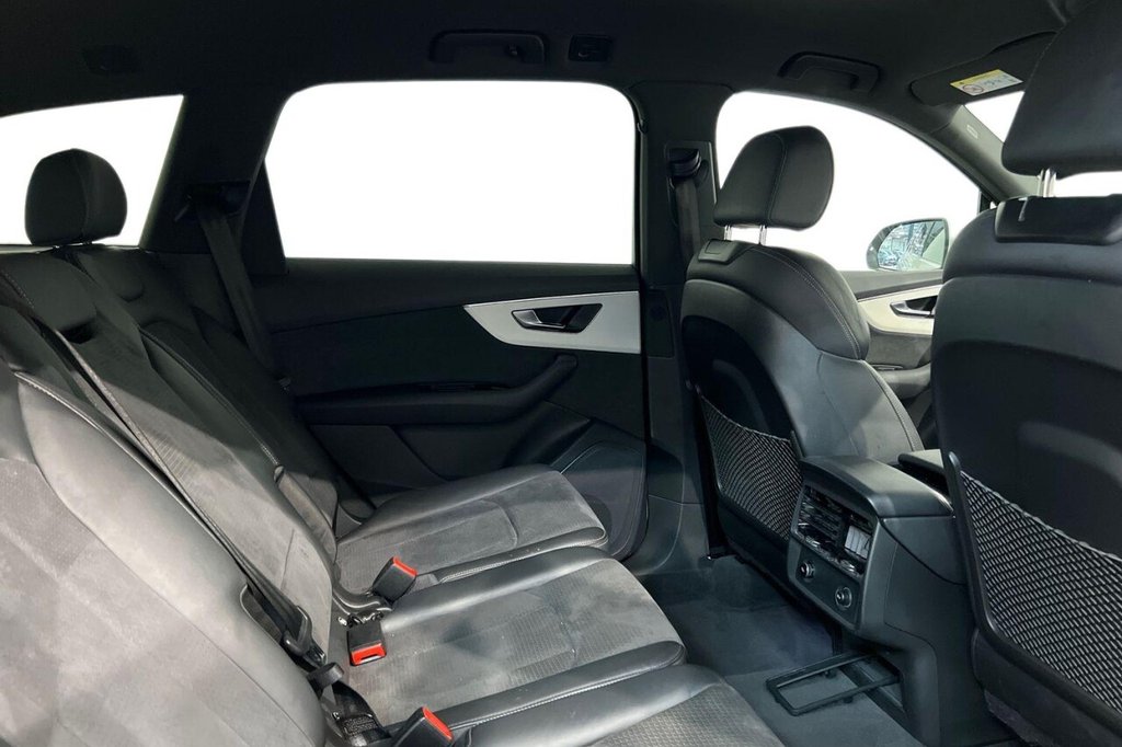 Used Audi Q7 2023 for sale - 76751402: Photo 10