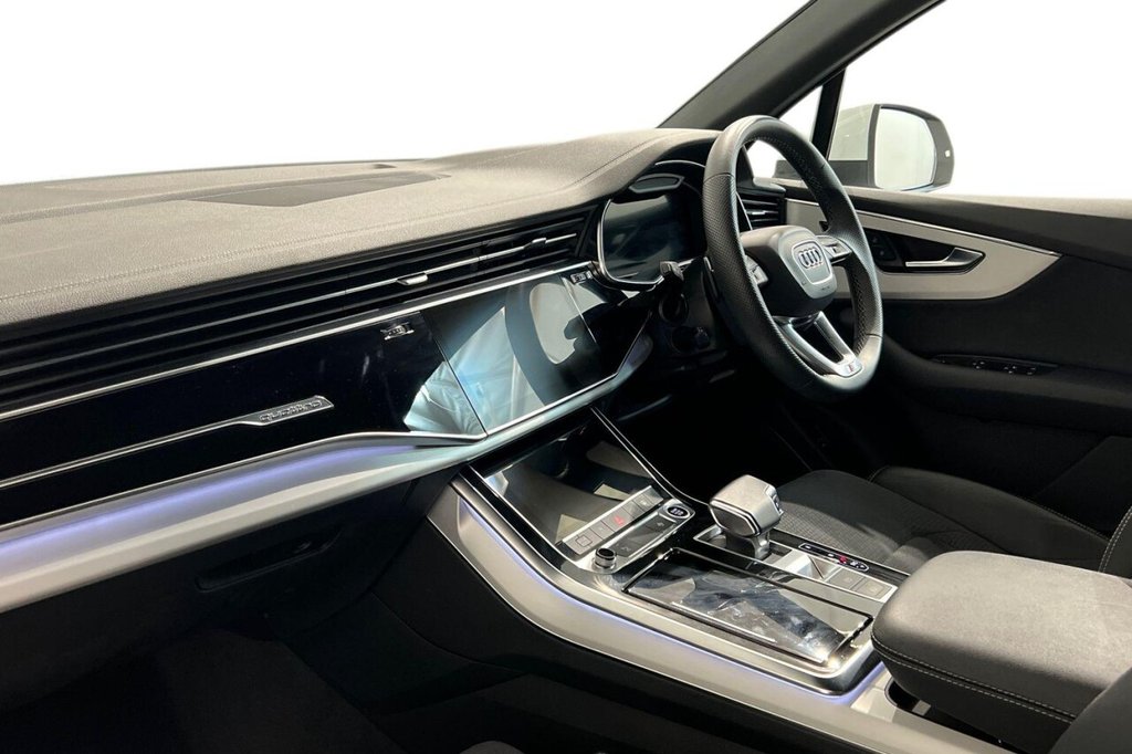 Used Audi Q7 2023 for sale - 76751402: Photo 11
