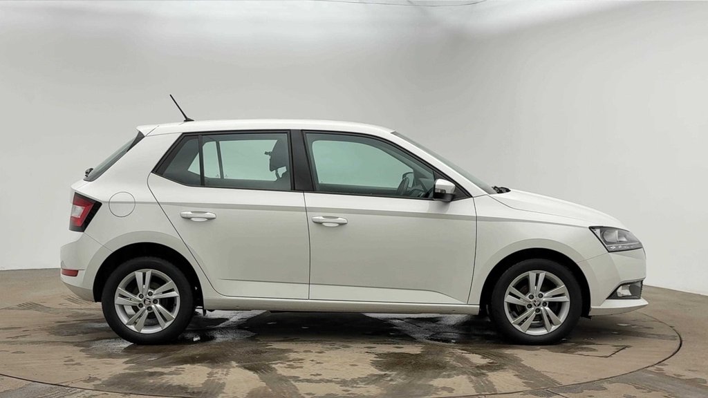 Used Skoda Fabia 2021 for sale - 76927519: Photo 3