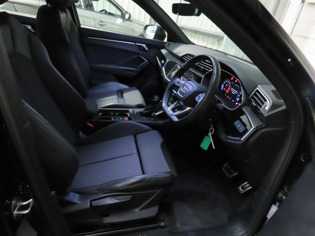 Used Audi Q3 2023 for sale - 77835645: Photo 9