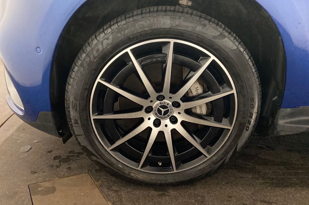 Used Mercedes-Benz EQC 2022 for sale - 76582196: Photo 32