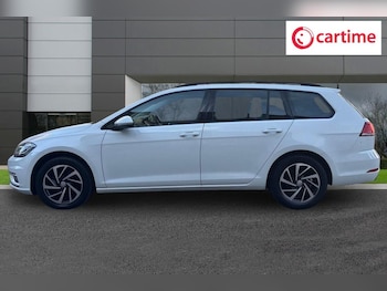 Used Volkswagen Golf 2020 for sale - 79587439: Photo