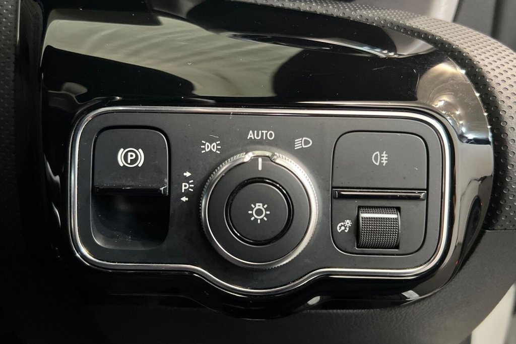 Used Mercedes-Benz CLA 2021 for sale - 76203307: Photo 37