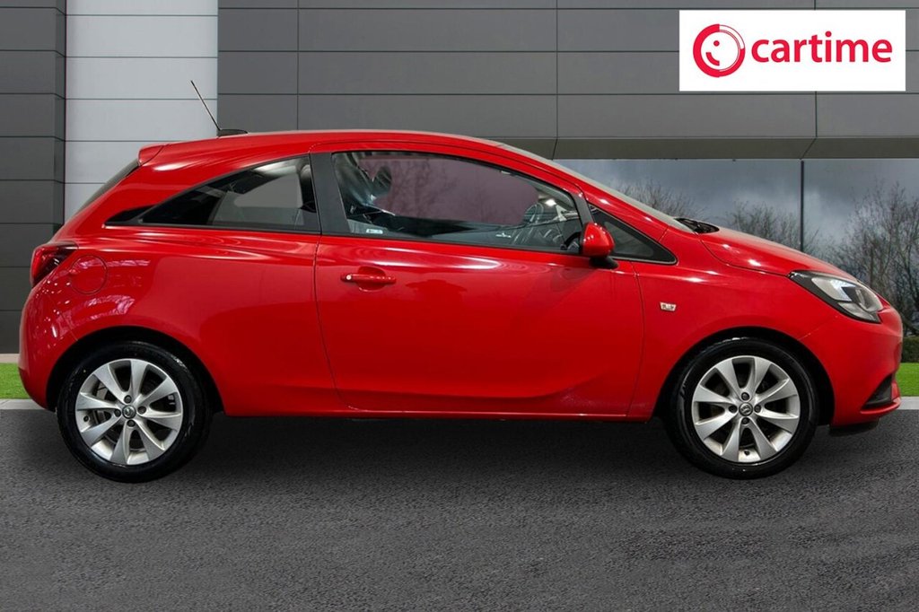 Used Vauxhall Corsa 2017 for sale - 76768425: Photo 2