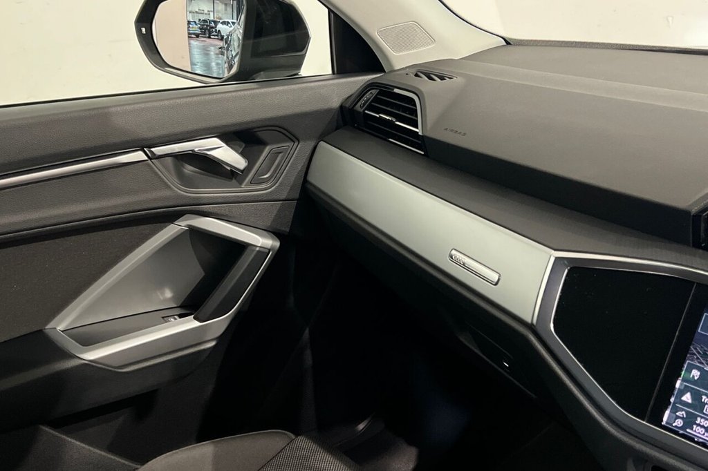 Used Audi Q3 2020 for sale - 77031072: Photo 33