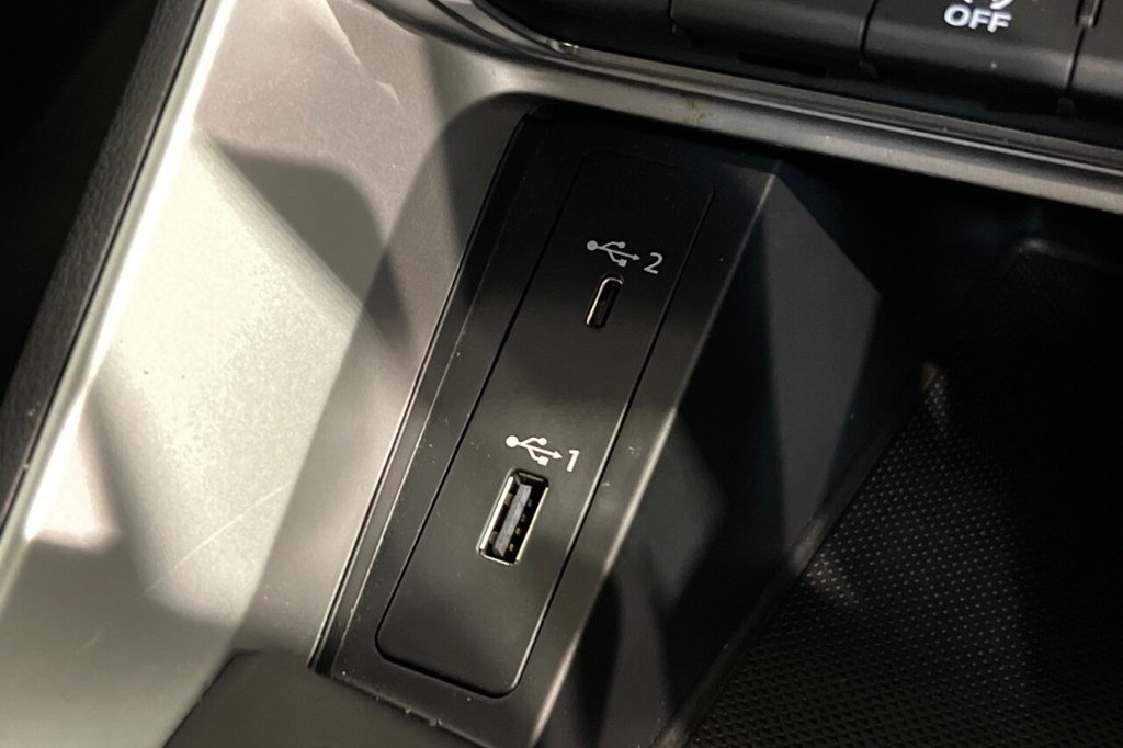 Used Audi Q3 2020 for sale - 77031072: Photo 36