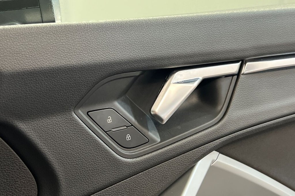 Used Audi Q3 2020 for sale - 77031072: Photo 38