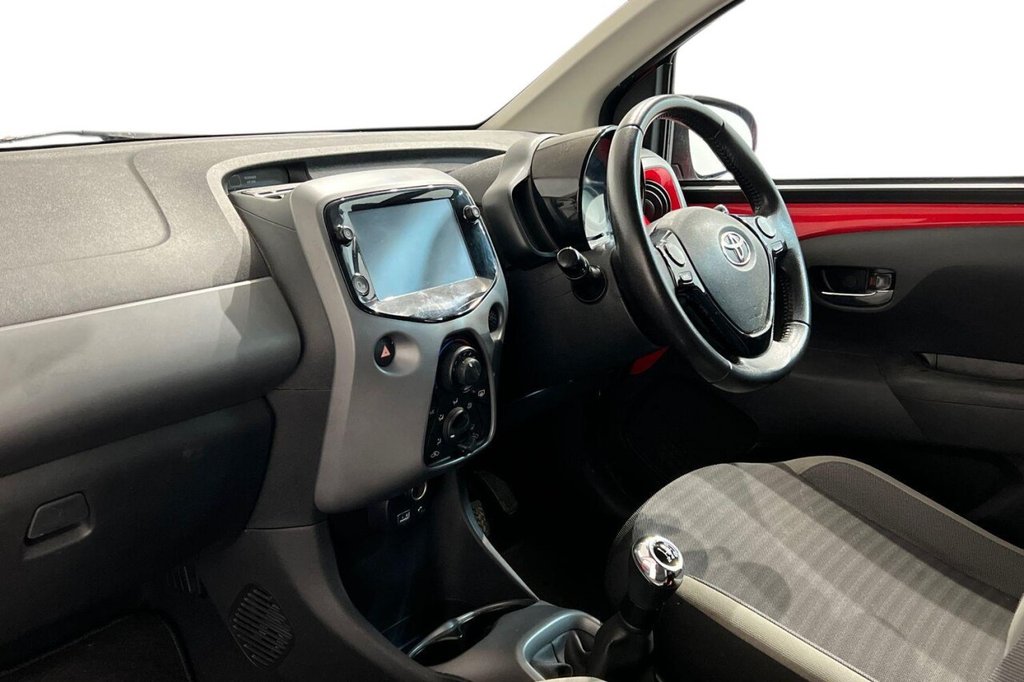 Used Toyota AYGO 2020 for sale - 76210395: Photo 11