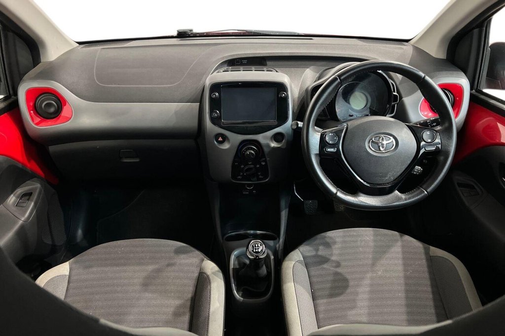 Used Toyota AYGO 2020 for sale - 76210395: Photo 12