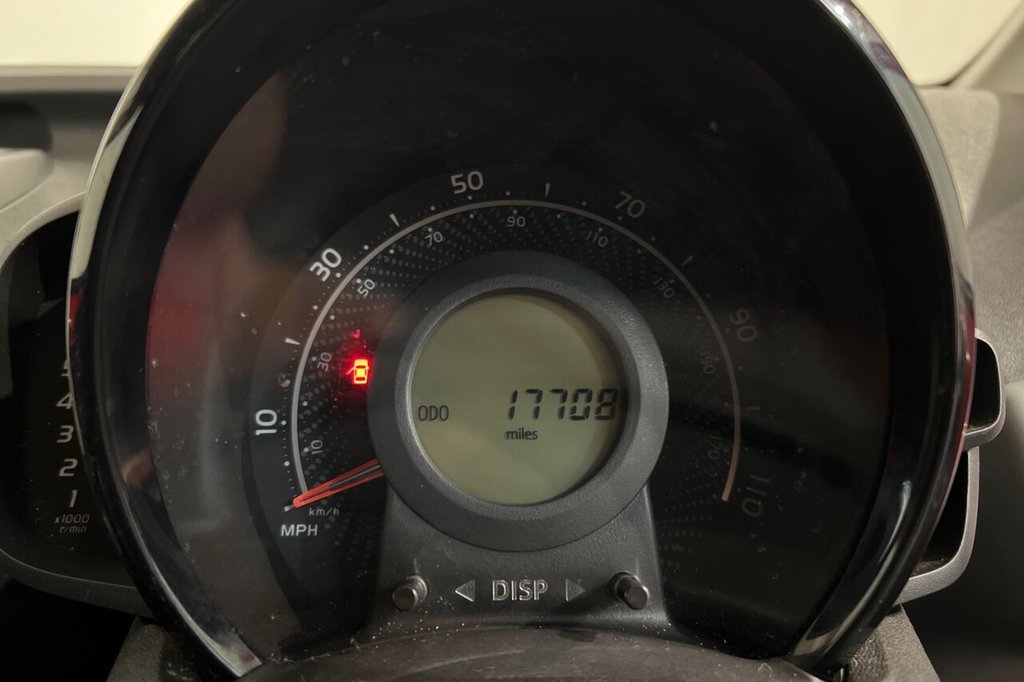 Used Toyota AYGO 2020 for sale - 76210395: Photo 15