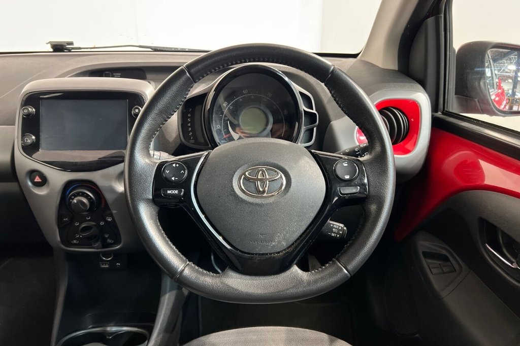 Used Toyota AYGO 2020 for sale - 76210395: Photo 16