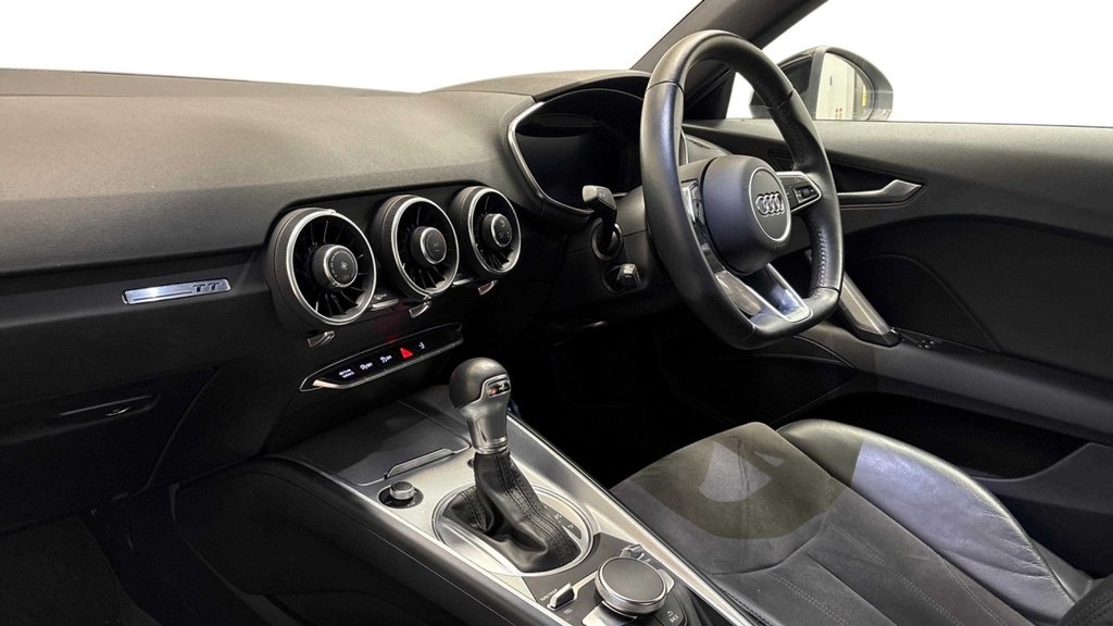 Used Audi TT 2022 for sale - 77092179: Photo 6