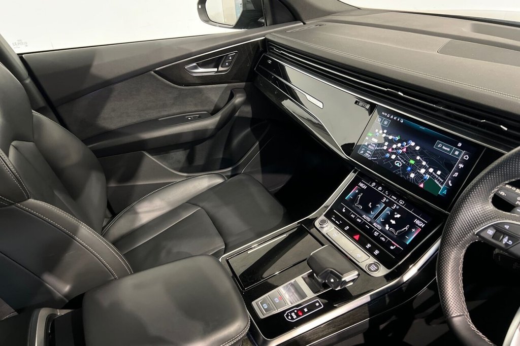 Used Audi Q8 2023 for sale - 77621327: Photo 37