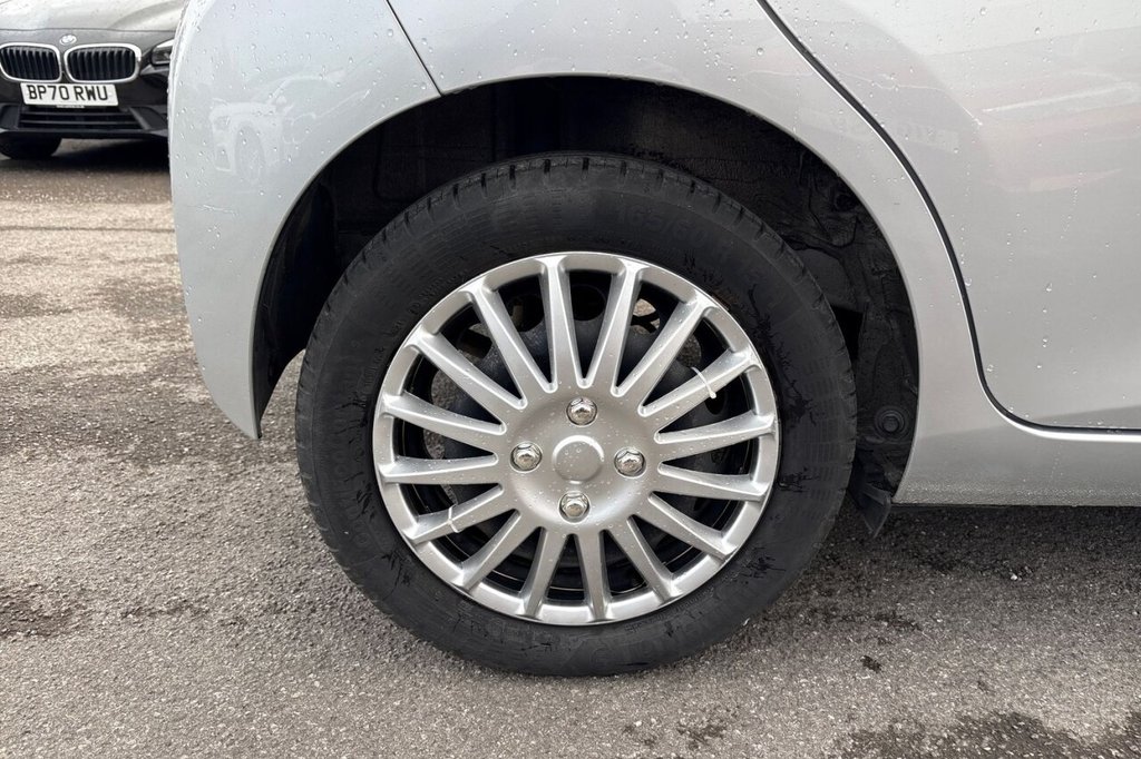 Used Toyota AYGO 2021 for sale - 76950138: Photo 20