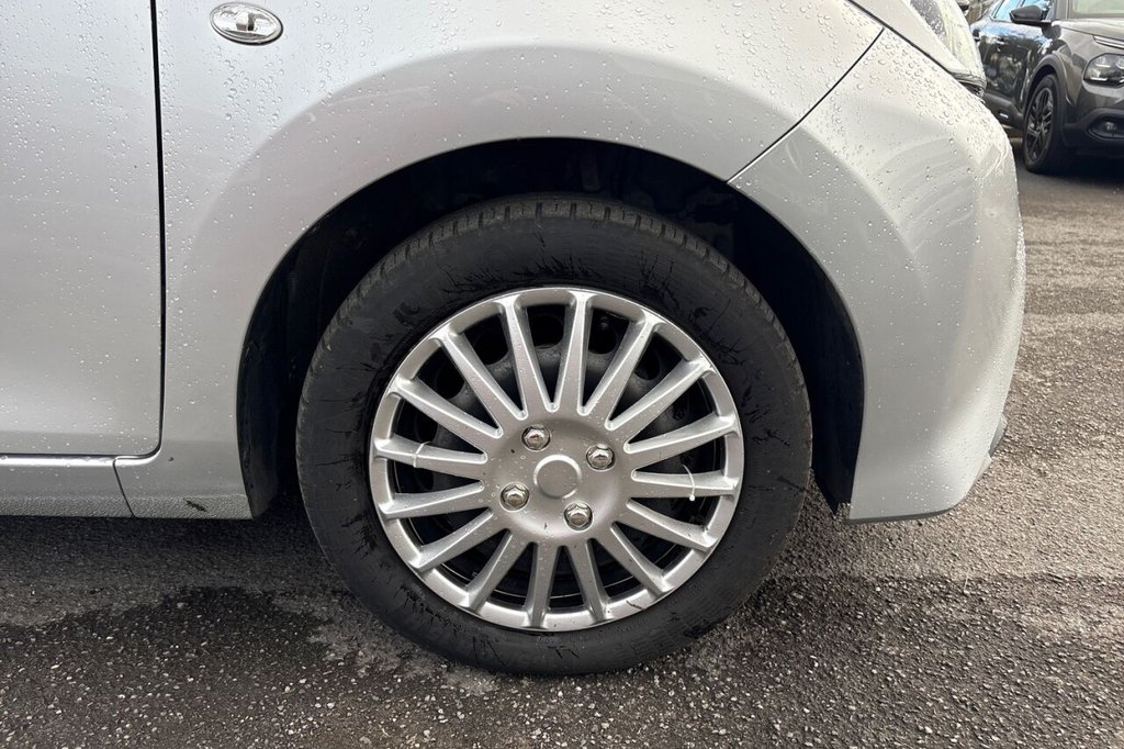 Used Toyota AYGO 2021 for sale - 76950138: Photo 21