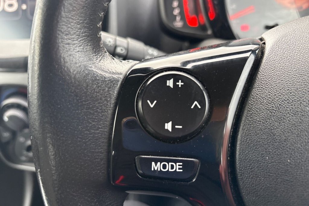 Used Toyota AYGO 2021 for sale - 76950138: Photo 25