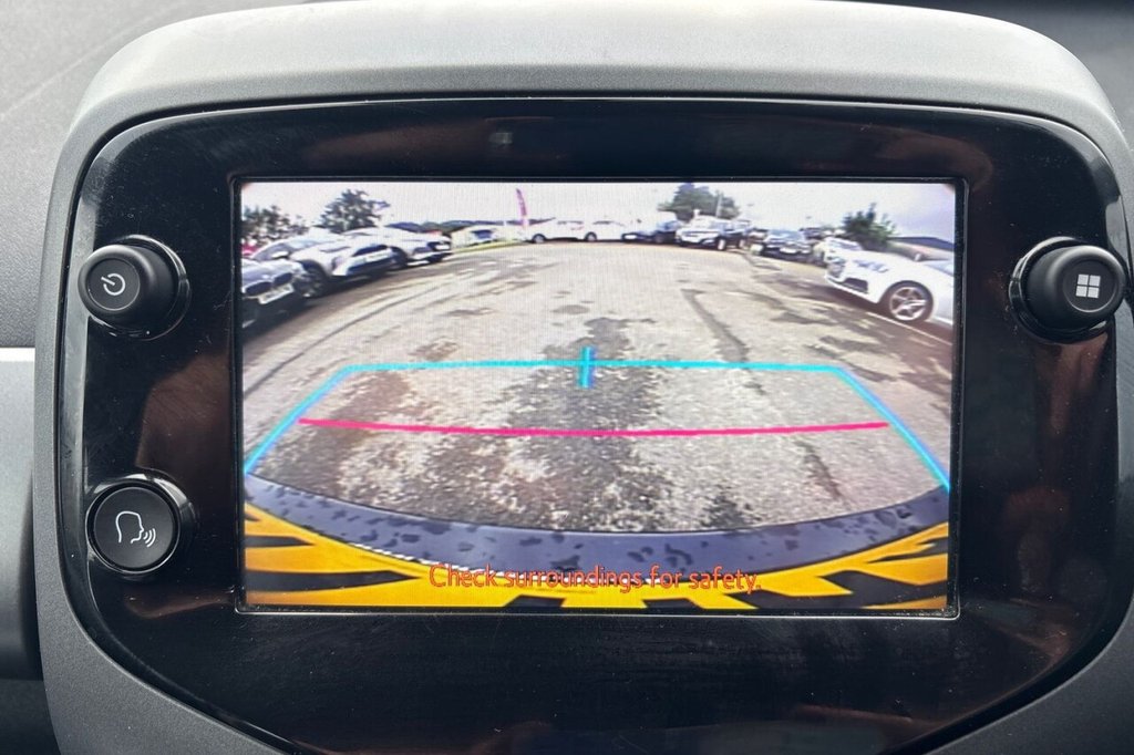 Used Toyota AYGO 2021 for sale - 76950138: Photo 38