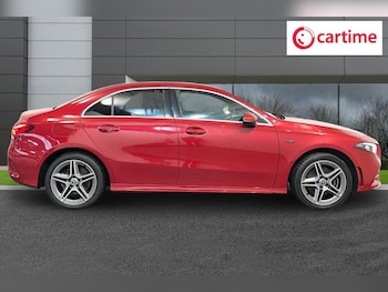 Used Mercedes-Benz A-Class 2020 for sale - 76291856: Photo 2