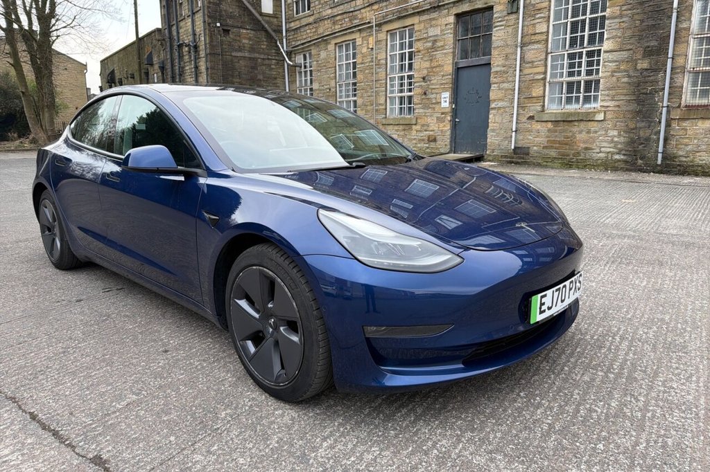 Used Tesla Model 3 2020 for sale - 77990824: Photo 16