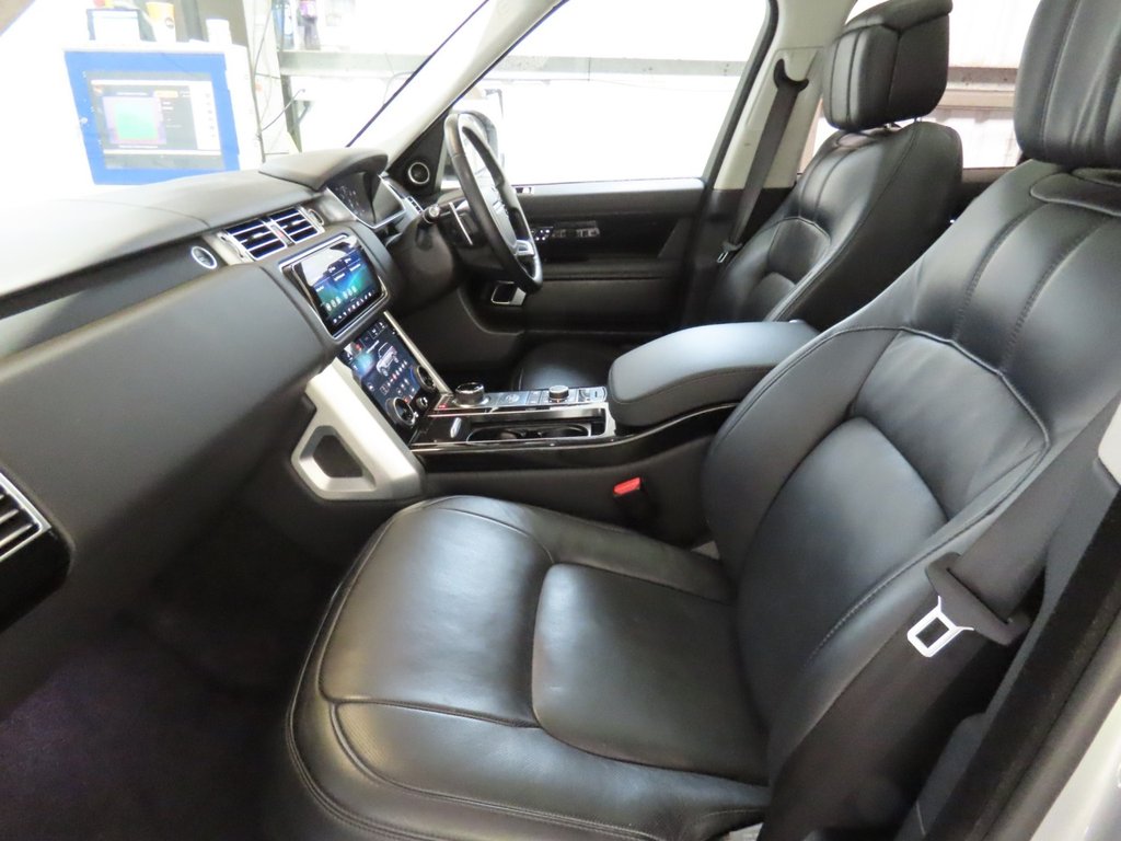 Used Land Rover Range Rover 2019 for sale - 77010092: Photo 10