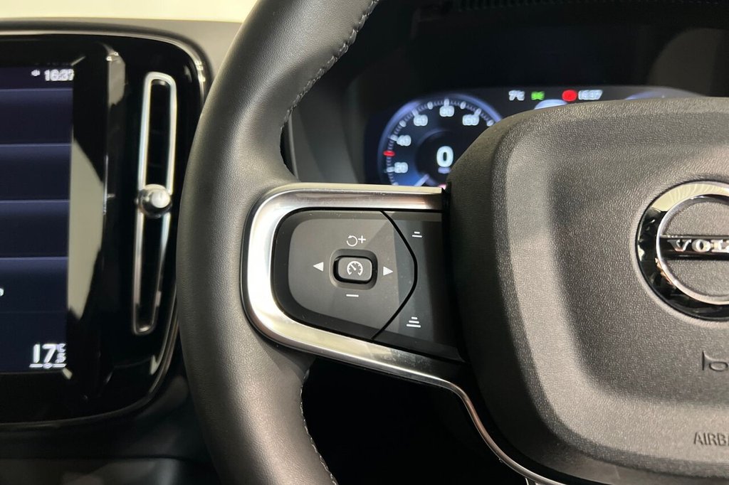 Used Volvo XC40 2021 for sale - 76546738: Photo 24