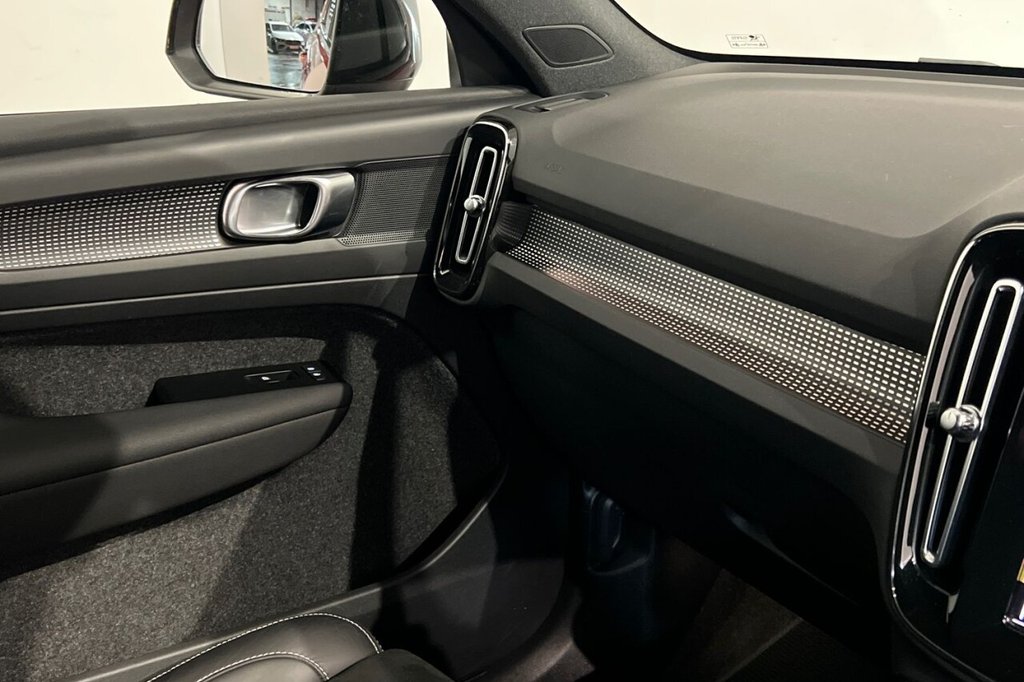 Used Volvo XC40 2021 for sale - 76546738: Photo 33