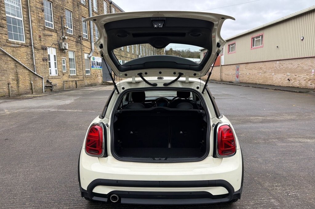 Used MINI Hatch 2021 for sale - 78145429: Photo 26