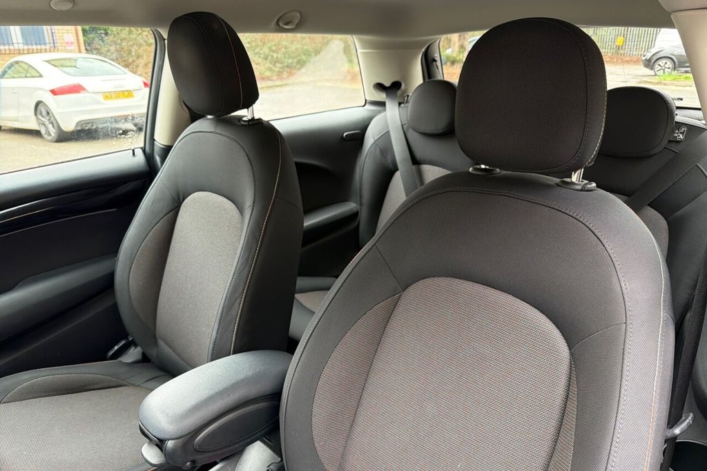 Used MINI Hatch 2021 for sale - 78145429: Photo 31