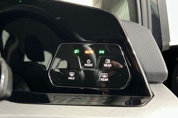 Used Volkswagen Golf 2021 for sale - 76039710: Photo 38
