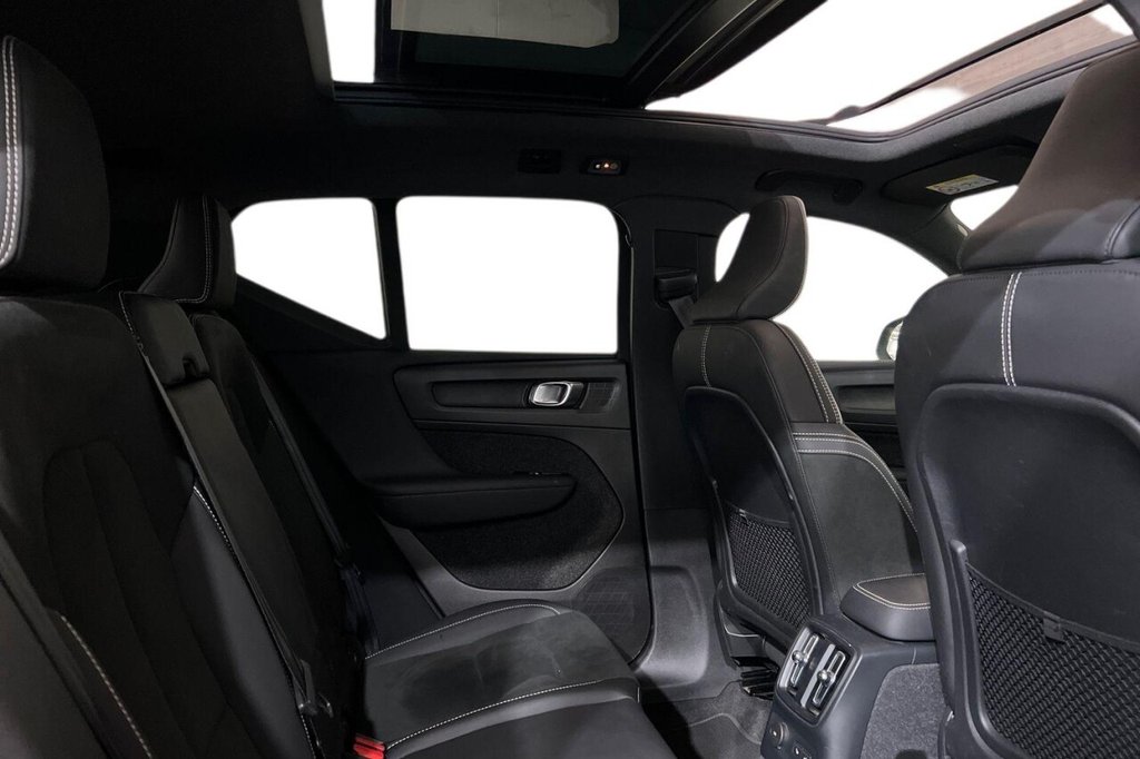 Used Volvo XC40 2023 for sale - 75966770: Photo 10