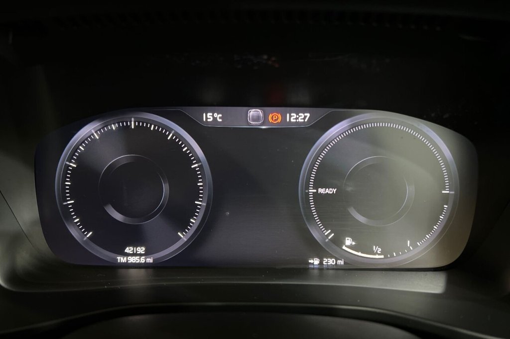 Used Volvo XC40 2023 for sale - 75966770: Photo 15