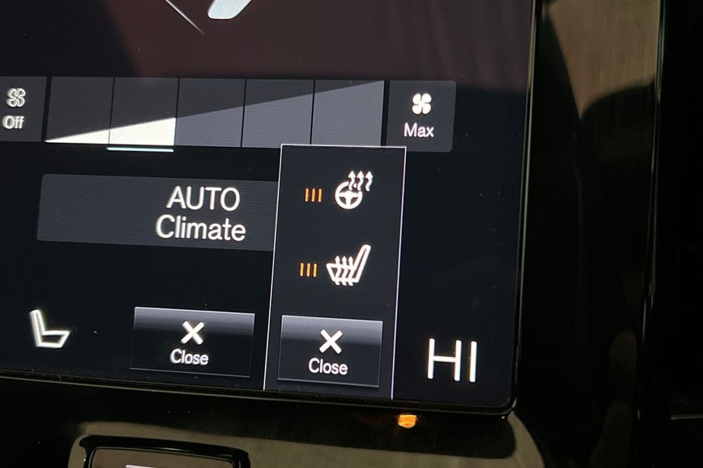 Used Volvo XC40 2023 for sale - 75966770: Photo 27