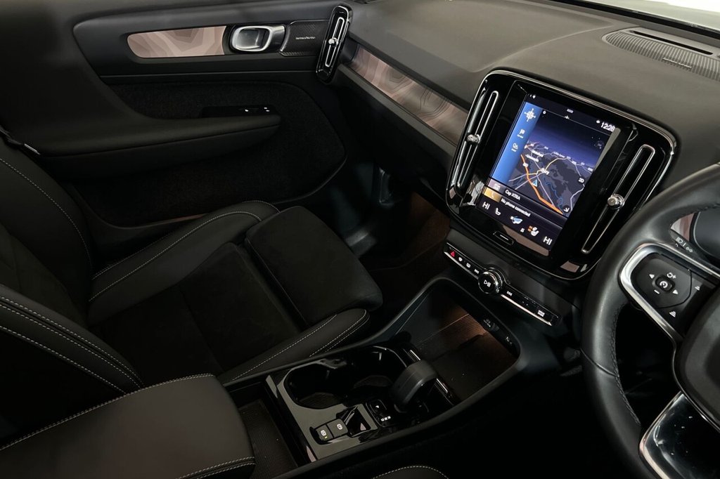 Used Volvo XC40 2023 for sale - 75966770: Photo 28