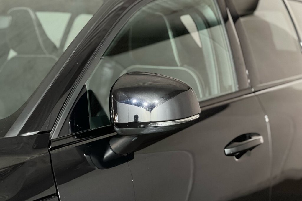 Used Volvo XC40 2023 for sale - 75966770: Photo 35