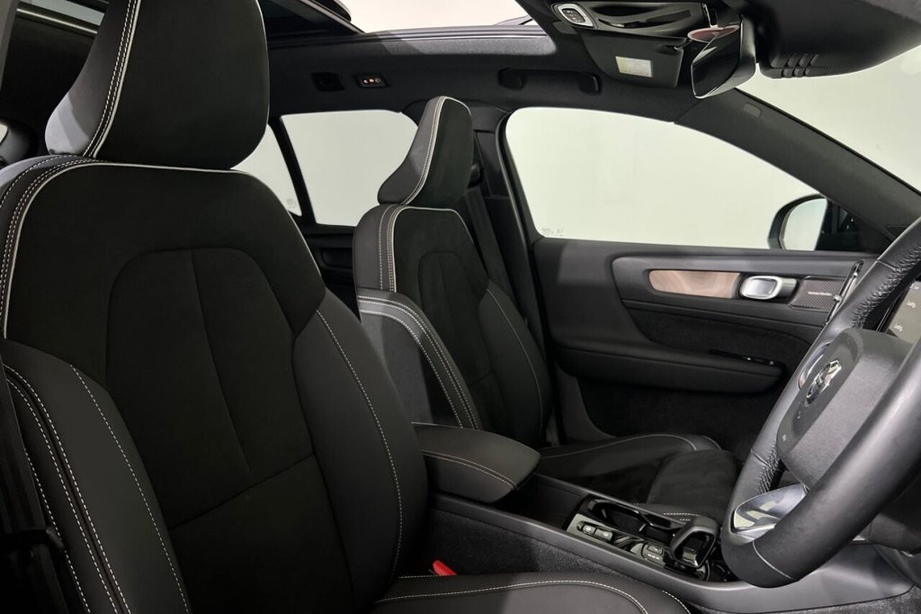 Used Volvo XC40 2023 for sale - 75966770: Photo 38