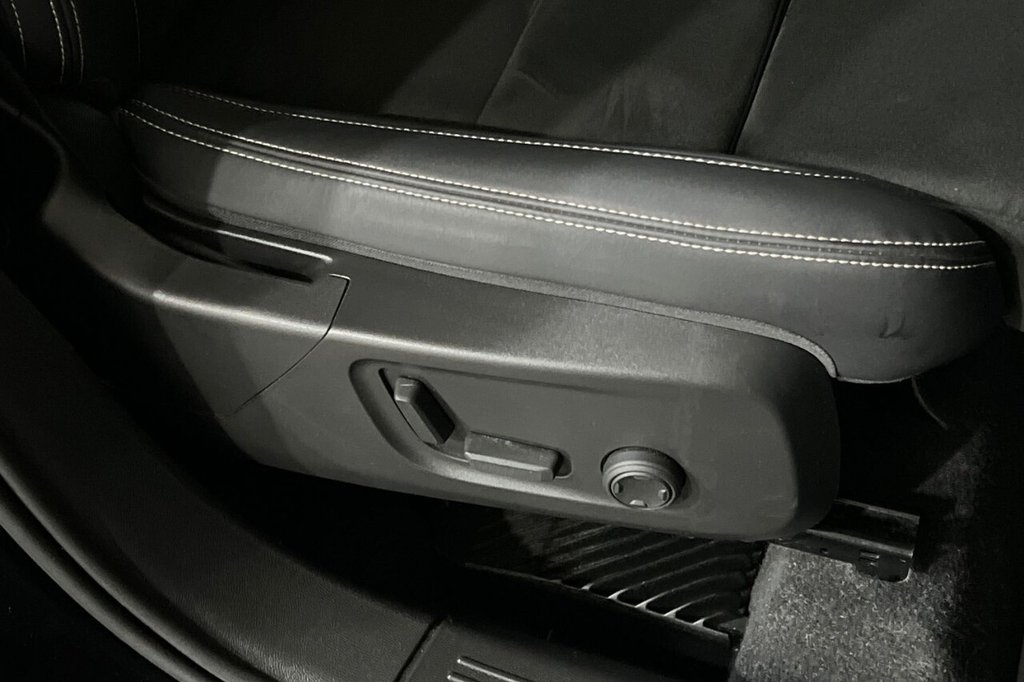 Used Volvo XC40 2023 for sale - 75966770: Photo 39