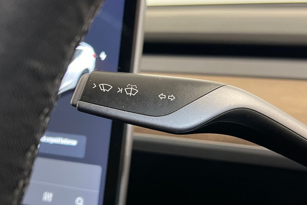 Used Tesla Model 3 2021 for sale - 76256362: Photo 27