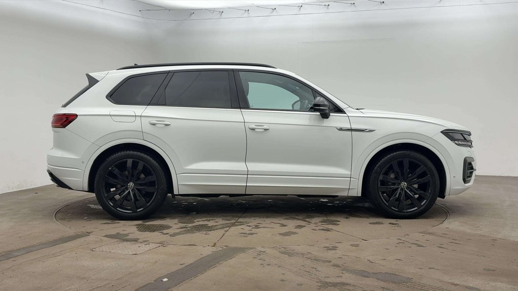 Used Volkswagen Touareg 2020 for sale - 76454701: Photo 3
