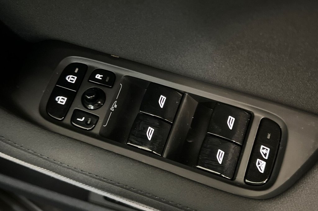 Used Polestar Polestar 2 2025 for sale - 76429801: Photo 37